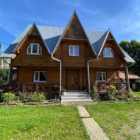 Hotel У Олега Verkhne-Studenyy Zewnętrze zdjęcie
